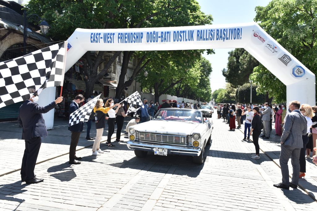 DOSTLUK VE BARIŞ RALLİSİ 15. KEZ START ALDI