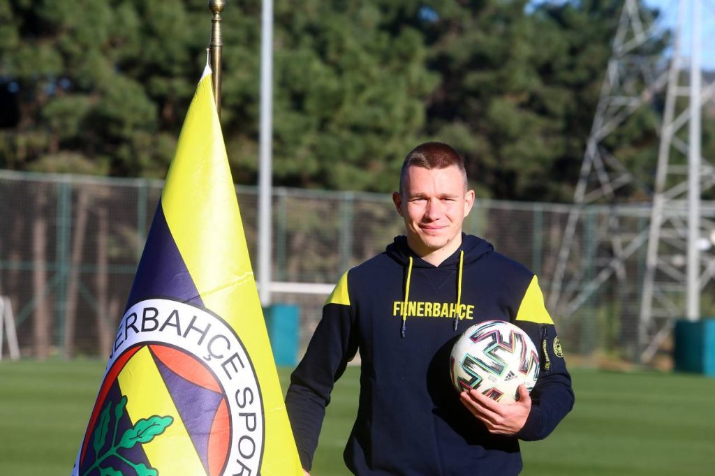 Hedefimiz şampiyonluk ve kupalar kazanmak