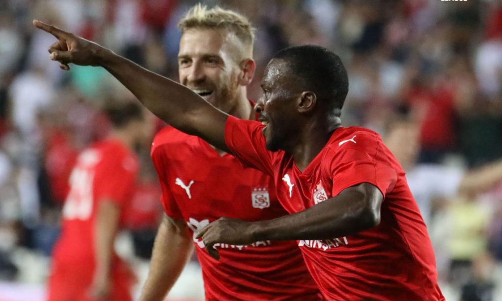 SİVASSPOR TUR ATLADI