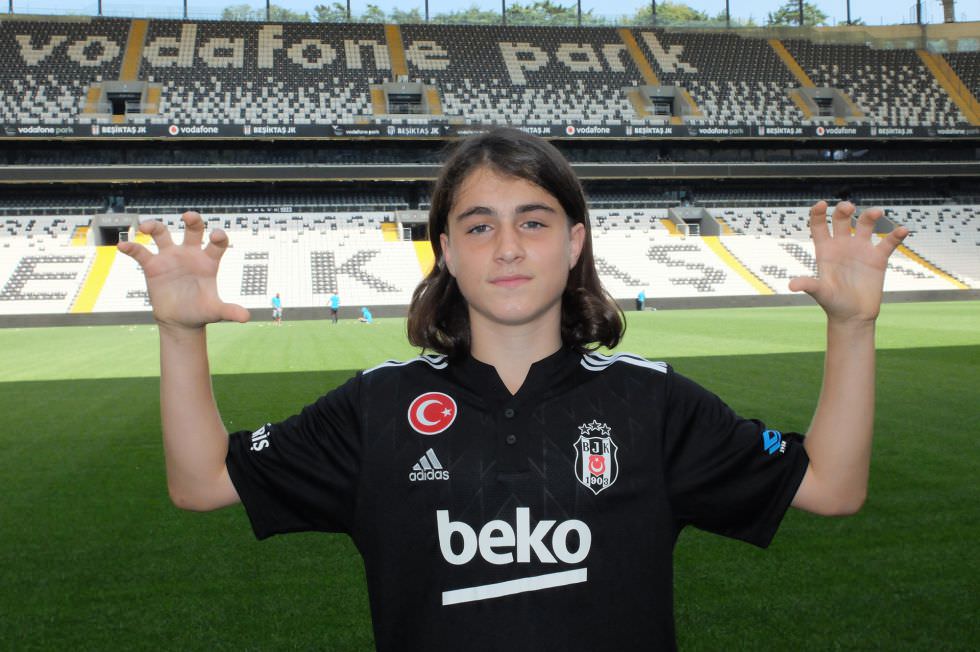 BEŞİKTAŞ FUTBOL AKADEMİ ENES CİNEMRE’Yİ KADROSUNA KATTI