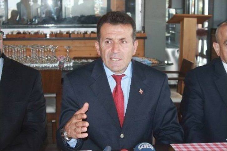 VÜCUT, FİTNESS VE BİLEK GÜREŞİ FEDERASYONU’NDA NİYAZİ KURT YENİDEN BAŞKAN
