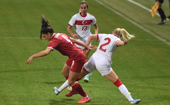 KADIN A MİLLİ TAKIMIMIZ SIRBİSTAN’A 2-0 MAĞLUP