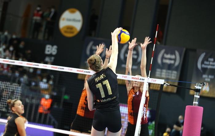 VAKIFBANK, GALATASARAY HDI SİGORTA’YA SET VERMEDİ
