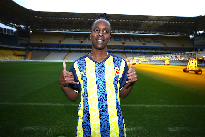 FENERBAHÇE KADIN FUTBOL TAKIMINA YENİ GOLCÜ