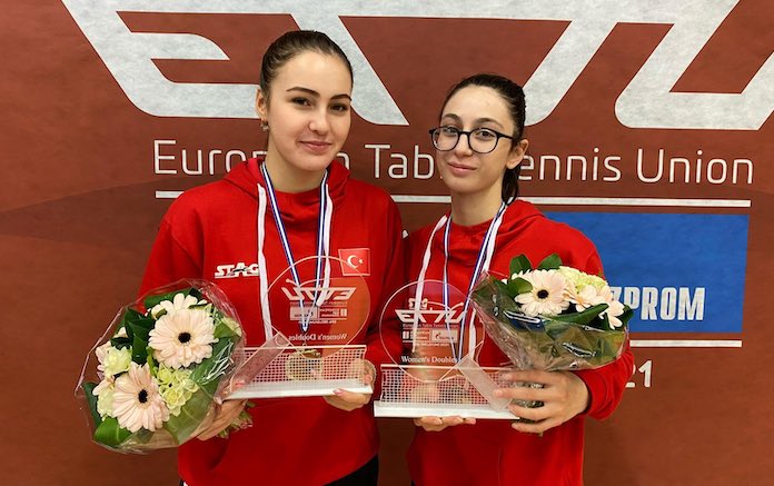 MASA TENİSİNDE ALTIN MADALYA