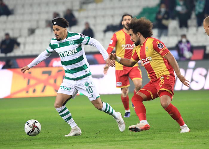 KONYASPOR İKİNCİLİĞİ KAPTIRMADI!