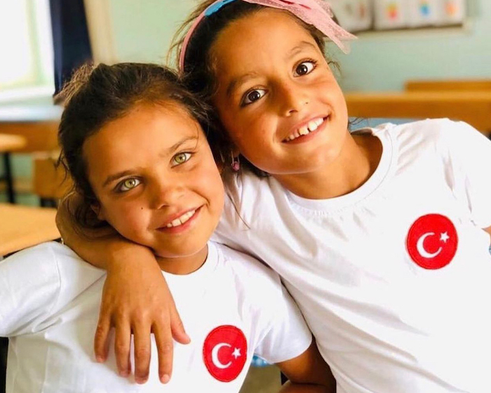 ADIMLAR 421 ÖĞRENCİNİN EĞİTİMİNE DESTEK OLDU