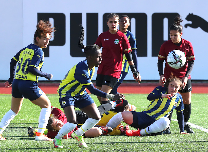 FENERBAHÇE 3-1 AMED SPORTİF