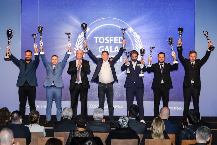 2021 TOSFED GALA GECESİ ZORLU PSM’DE YAPILDI