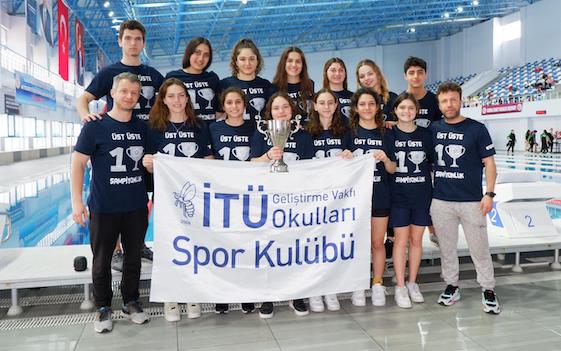 <strong>İTÜ GELİŞTİRME VAKFI OKULLARI SPOR KULÜBÜ PALETLİ YÜZMEDE REKOR KIRDI&nbsp;</strong>
