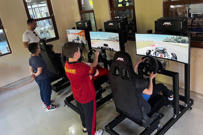 <strong>TOSFED Mobil Eğitim Simülatörü Yola Çıktı</strong>