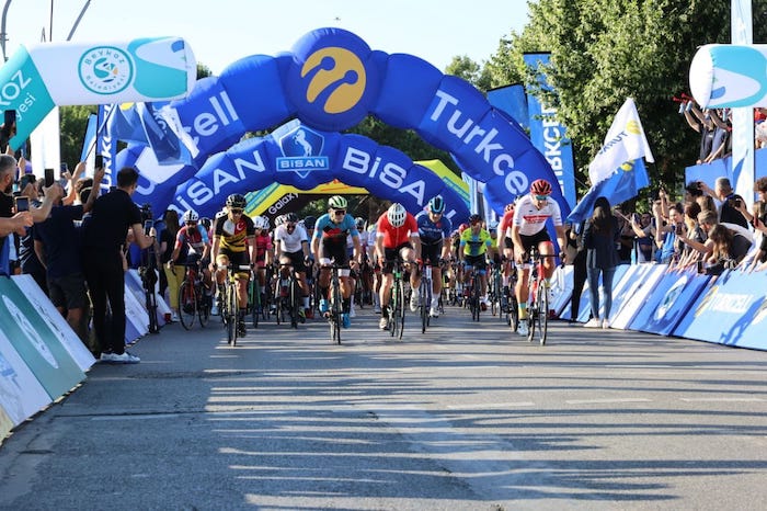 <strong>TURKCELL GRANFONDO PEDALLARI BEYKOZ’DA “BARIŞ” İÇİN DÖNDÜ &nbsp;&nbsp;</strong>