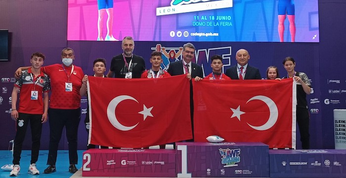 MEKSİKA’DA 3 ALTIN 2 GÜMÜŞ MADALYA