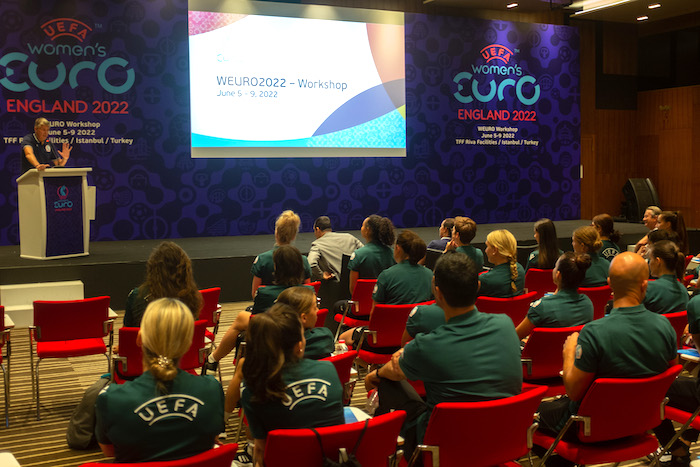 UEFA, Avrupa Kadınlar Şampiyonası hakem hazırlık kampı için Türkiye’yi seçti