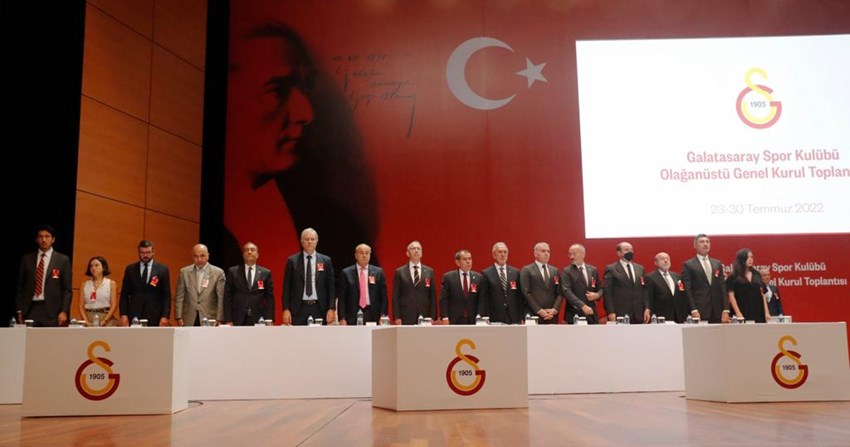 G.SARAY’DAN BÜYÜKEKŞİ’YE İSTİFA ÇAĞRISI