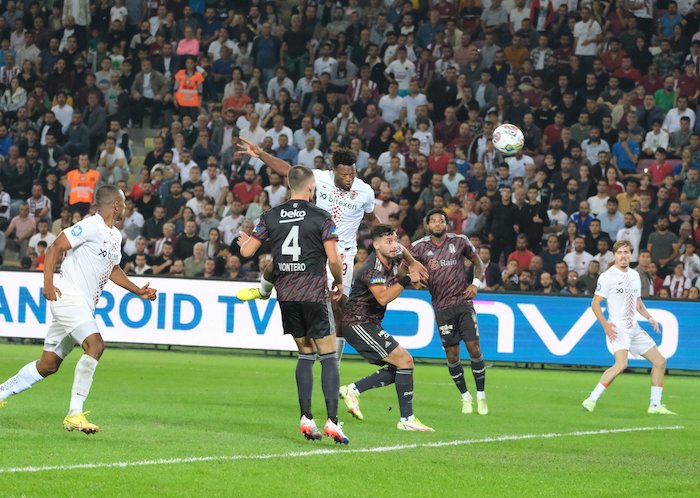 BEŞİKTAŞ HATAY’DAN PUANSIZ DÖNDÜ!