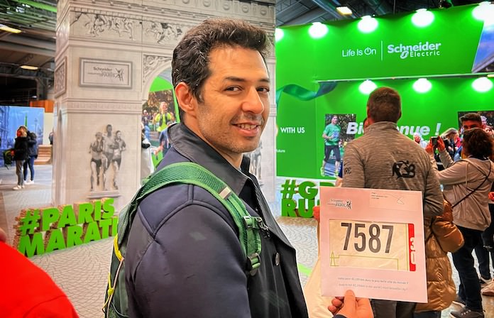 <strong>Mert Fırat, Schneider Electric Paris Maratonu’nda depremzedeler için</strong><strong> </strong><strong>koştu</strong>