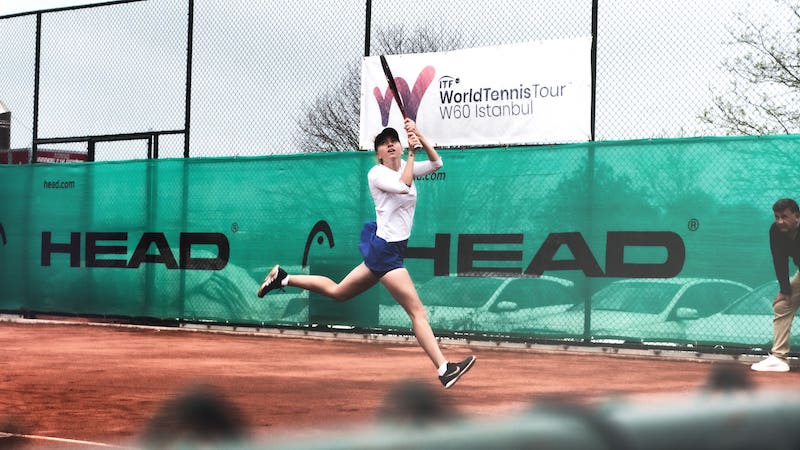 W60 ISTANBUL 23 APRİL CUP’TA BERFU FİNALDE