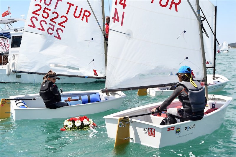 Deniz ve Zeynep Şahutoğlu Kardeşler Adına Düzenlenen Anma Kupası Ayvalık’ta Yapıldı