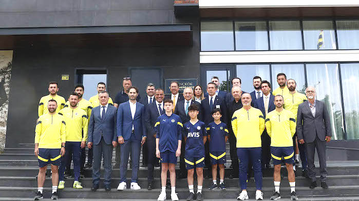 BÜYÜKEKŞİ’DEN FENERBAHÇE’YE ZİYARET!