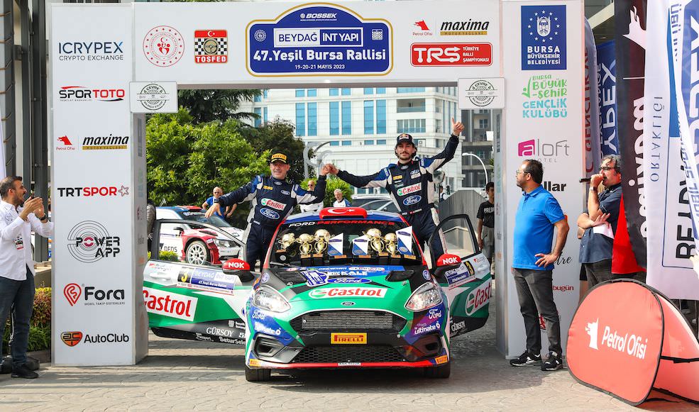 Castrol Ford Team Türkiye, Yeşil Bursa Rallisi’ni Zirvede Tamamladı