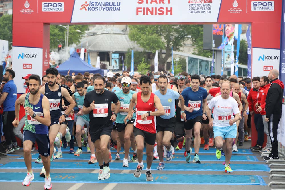 Üsküdar’da 19 Mayıs Coşkusu