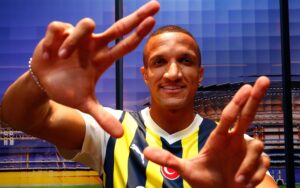 F.BAHÇE’DE BECAO DA KADRO DIŞI