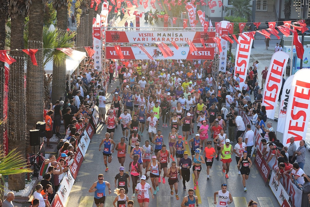 2. Uluslararası Vestel Manisa Yarı Maratonu Tamamlandı