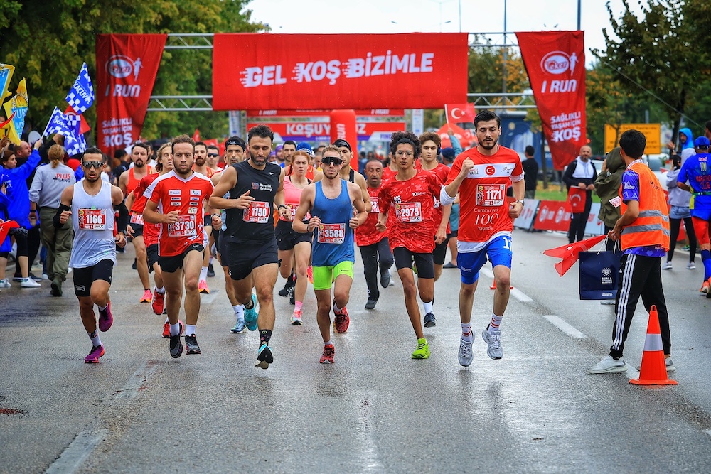10. Eker I Run Katılımcıları Rekora Koştu
