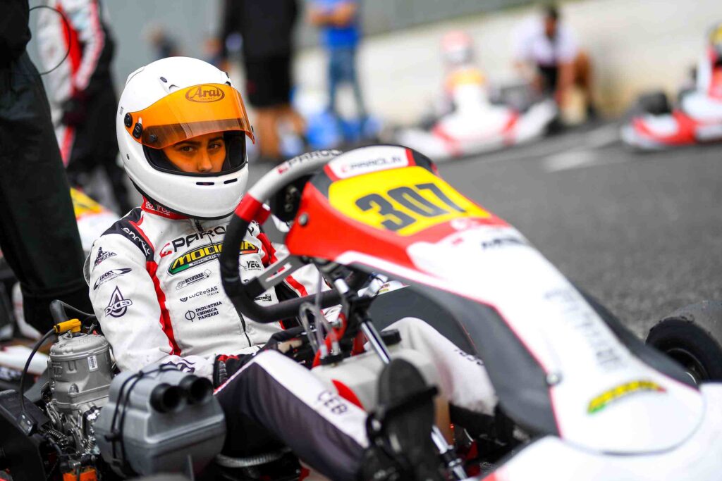 Milli Sporcu Ayşe Çebi Sınıf Atladı