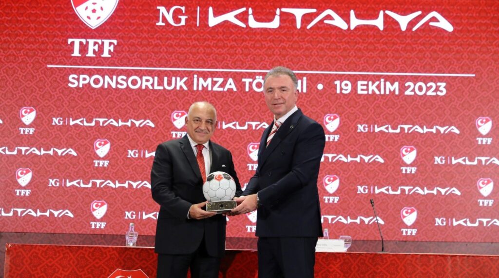 HAKEM FORMALARINA SPONSORLUK