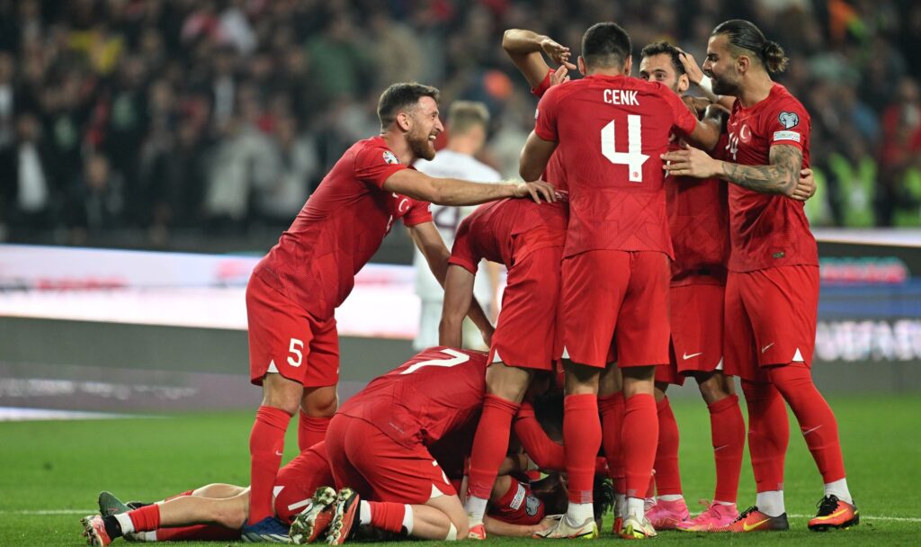 A MİLLİ TAKIM ALMANYA BİLETİNİ KAPTI!