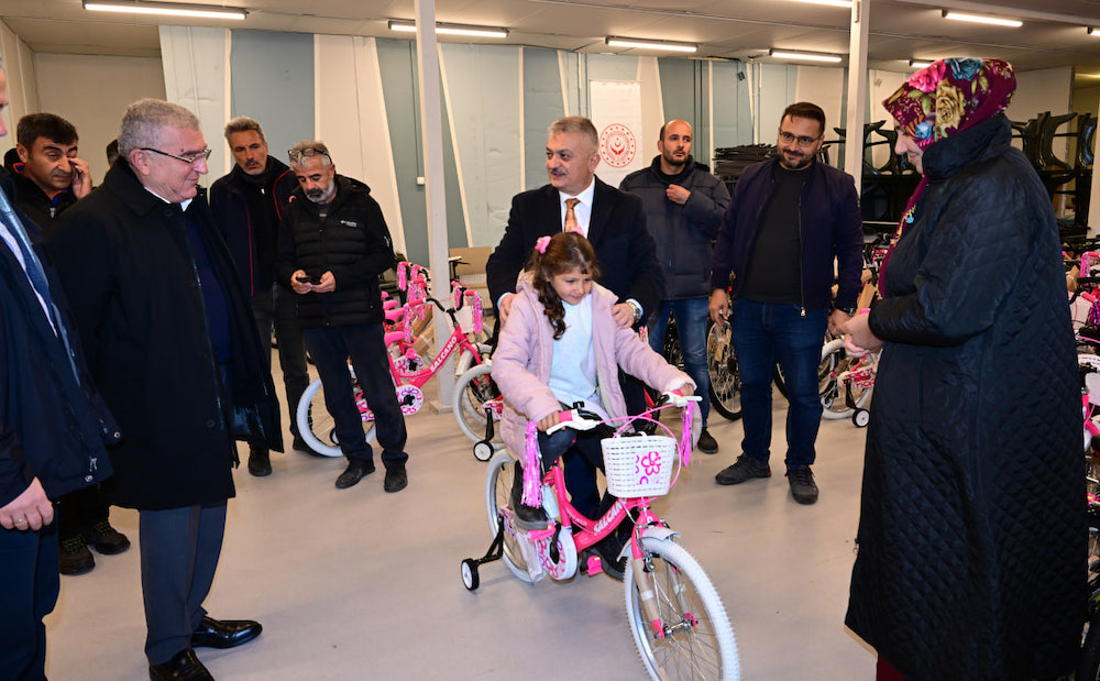 AKRA Gran Fondo kayıt gelirleri ile Çocuklara 700 bisiklet