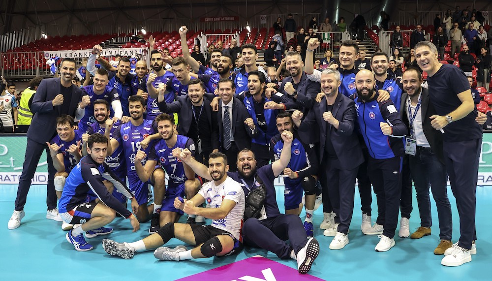 HALKBANK’TAN BÜYÜK BAŞARI