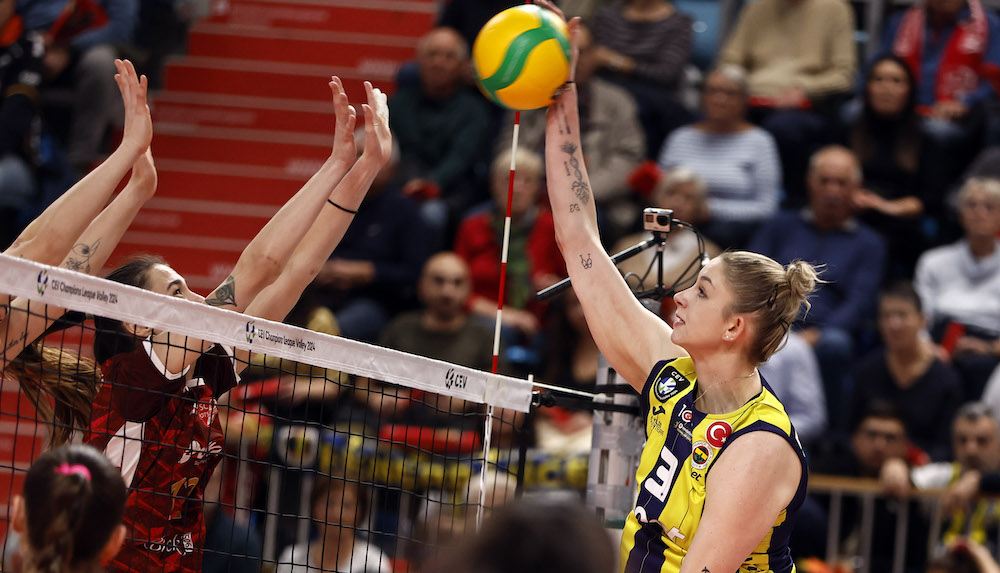 FENERBAHÇE OPET İKİDE İKİ YAPTI