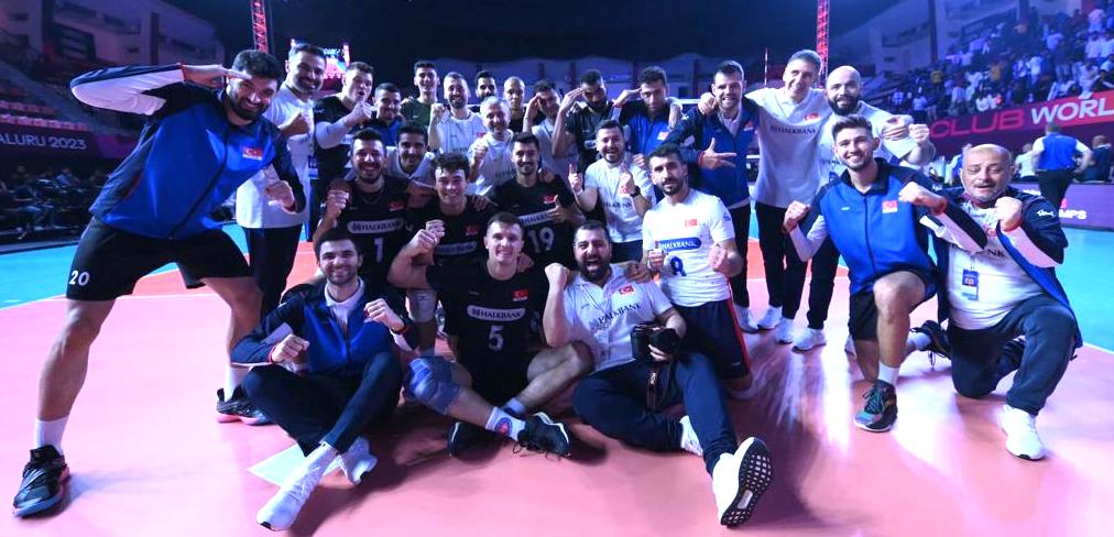 HALKBANK YARI FİNALDE