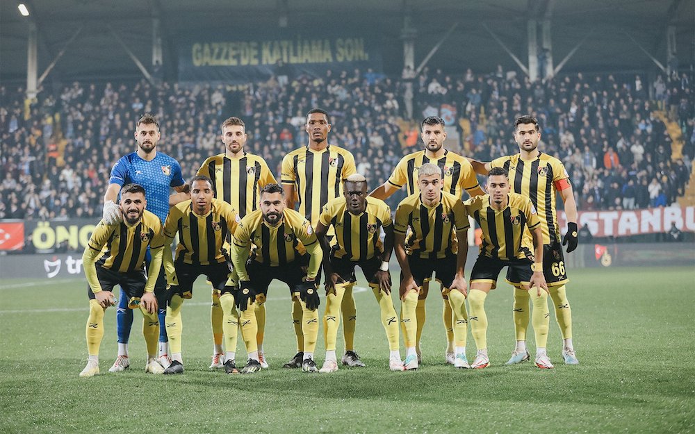 İSTANBULSPOR SAHADAN ÇEKİLDİ!