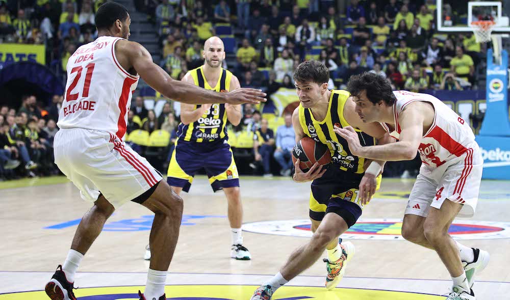 FENERBAHÇE’NİN BÜYÜSÜ BOZULDU!