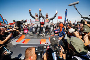 DAKAR RALLİSİ’NDE ZAFER AUDİ’NİN