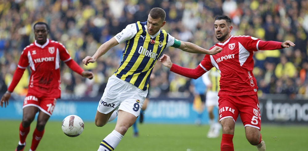 FENERBAHÇE’YE SAMSUN FRENİ!