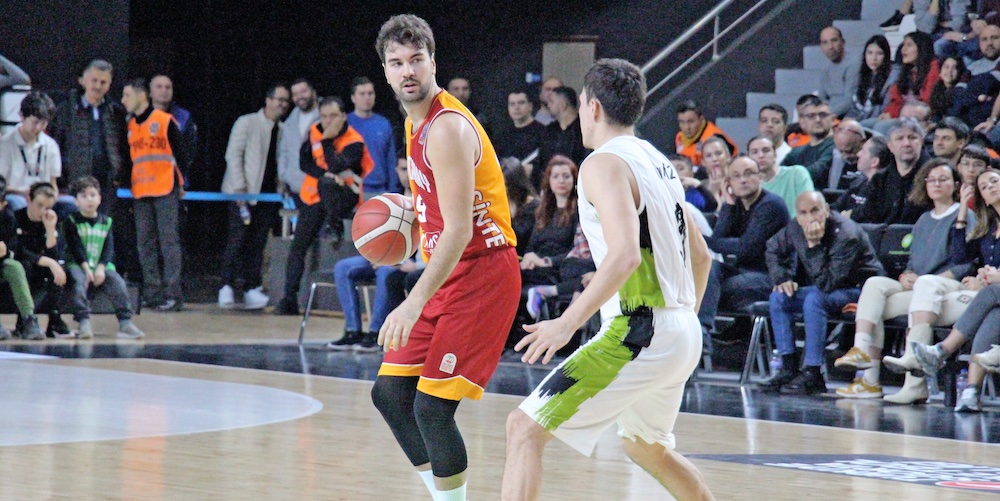 GALATASARAY EKMAS MANİSA’DA GALİP