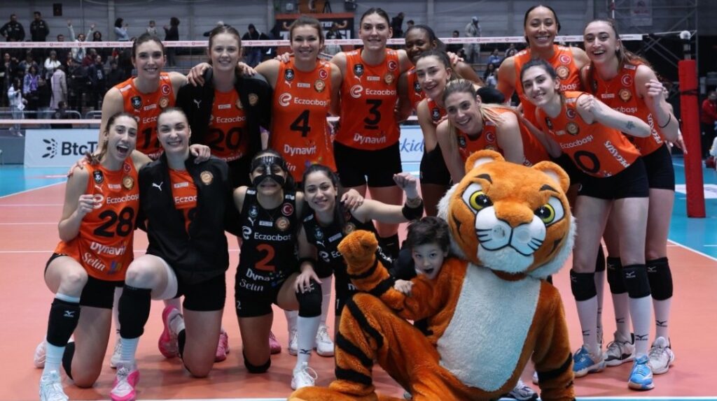 ECZACIBAŞI GALATASARAY’A SET VERMEDİ