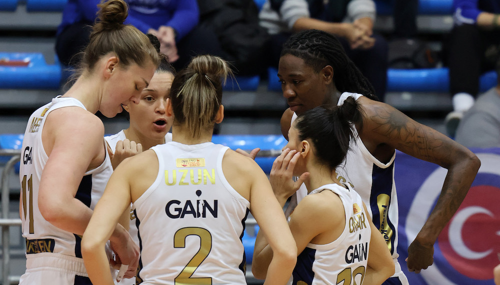 FENERBAHÇE’DEN FARKA DEVAM: 87-69