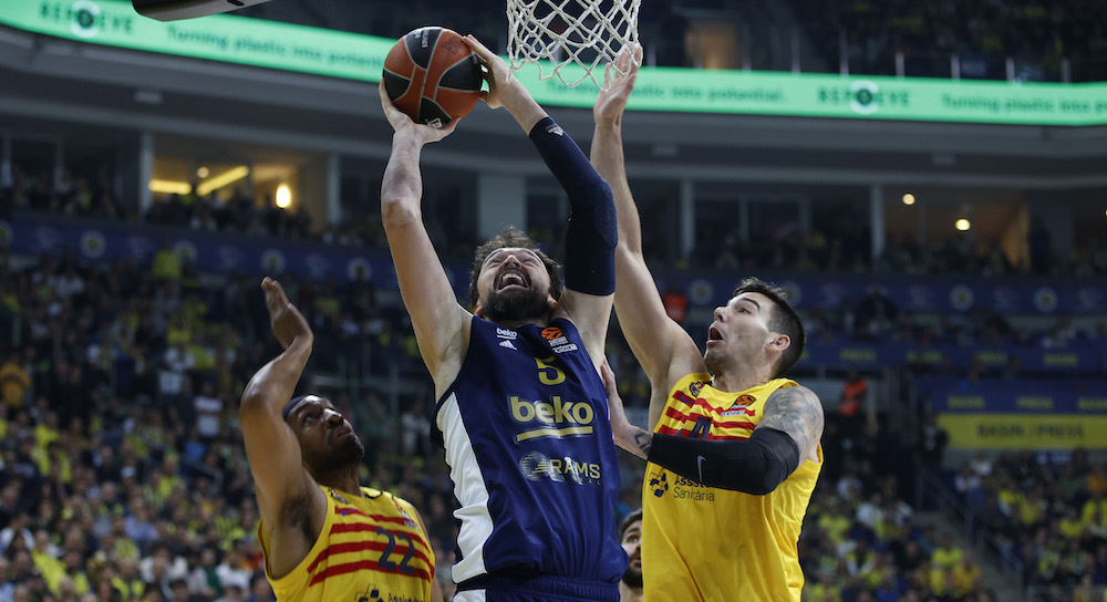 FENERBAHÇE BARÇA’DAN RÖVANŞI ALDI
