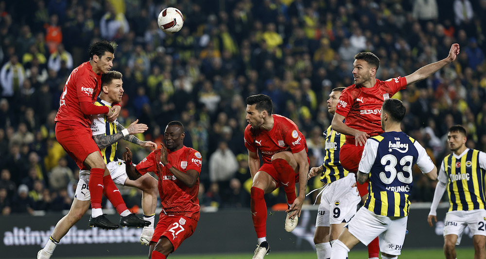 FENERBAHÇE ENGEL TANIMADI!
