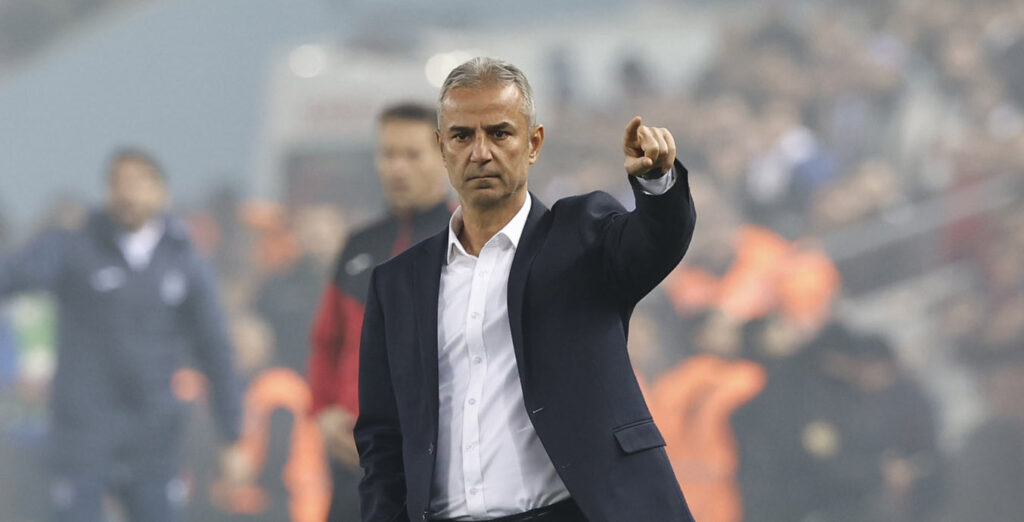 ‘BİZİM SEVİNMEYE HAKKIMIZ YOK MU?’