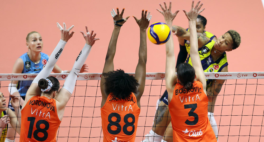 ECZACIBAŞI DYNAVIT SERİYİ EŞİTLEDİ