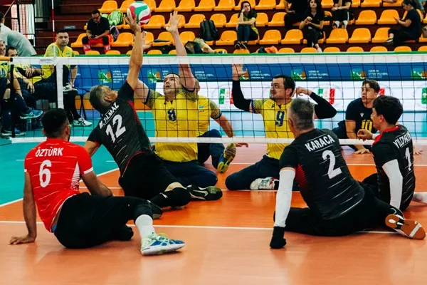 Oturarak Voleybol Ligi Başlıyor