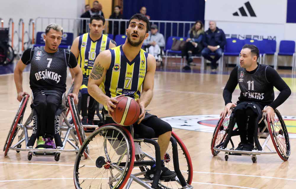 Fenerbahçe Göksel Çelik 66-77 Beşiktaş