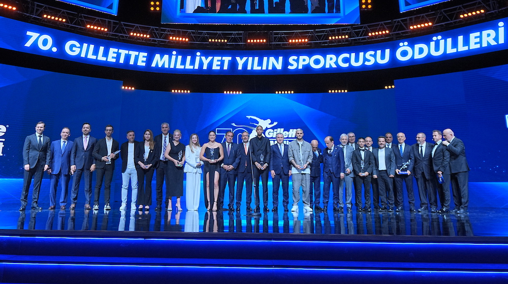 YILIN EN İYİLERİ ÖDÜLLERİNE KAVUŞTU!